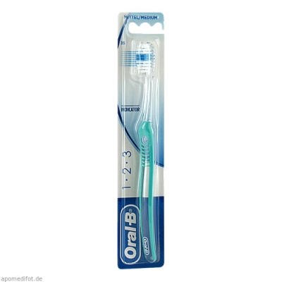 ORAL B Zahnbürste Indicator 35